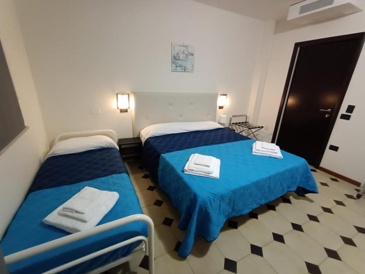 Hotel La Torre Cervia Exterior photo